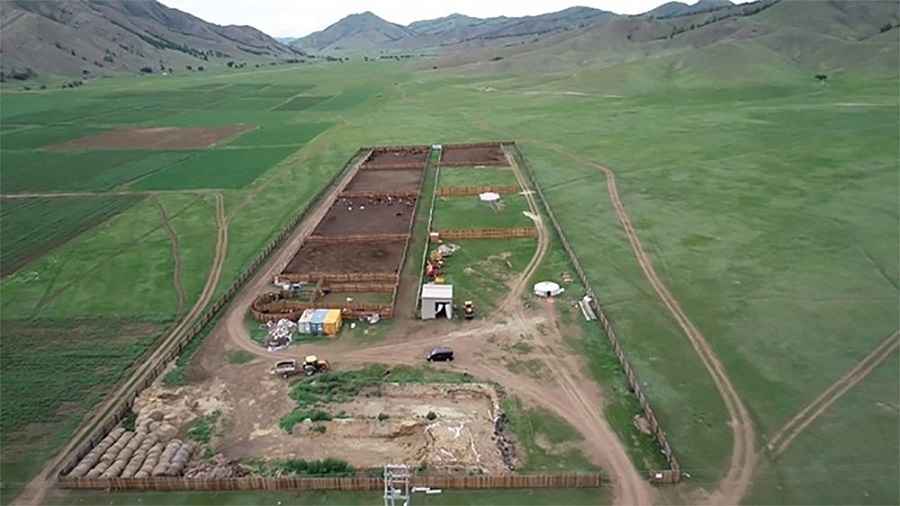 Булган аймгийн Хутаг-Өндөр суманд байх "Занаду" үхрийн ферм