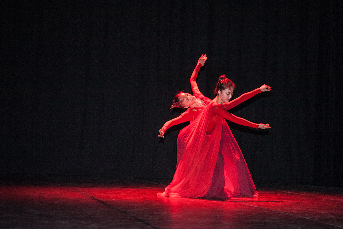 2016 оны Дэлхийн бүжгийн өдрөөр